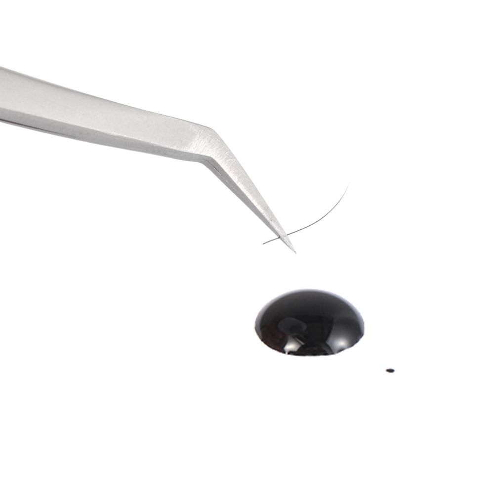 Eyelash Extension Eye Irritation - Не вызывает раздражения, держится 6–7 недель,
